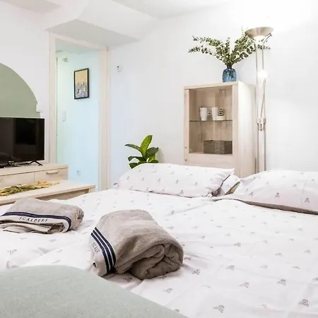 Casa Arino Casco Antiguo Arcade Jugar * Zaragoza